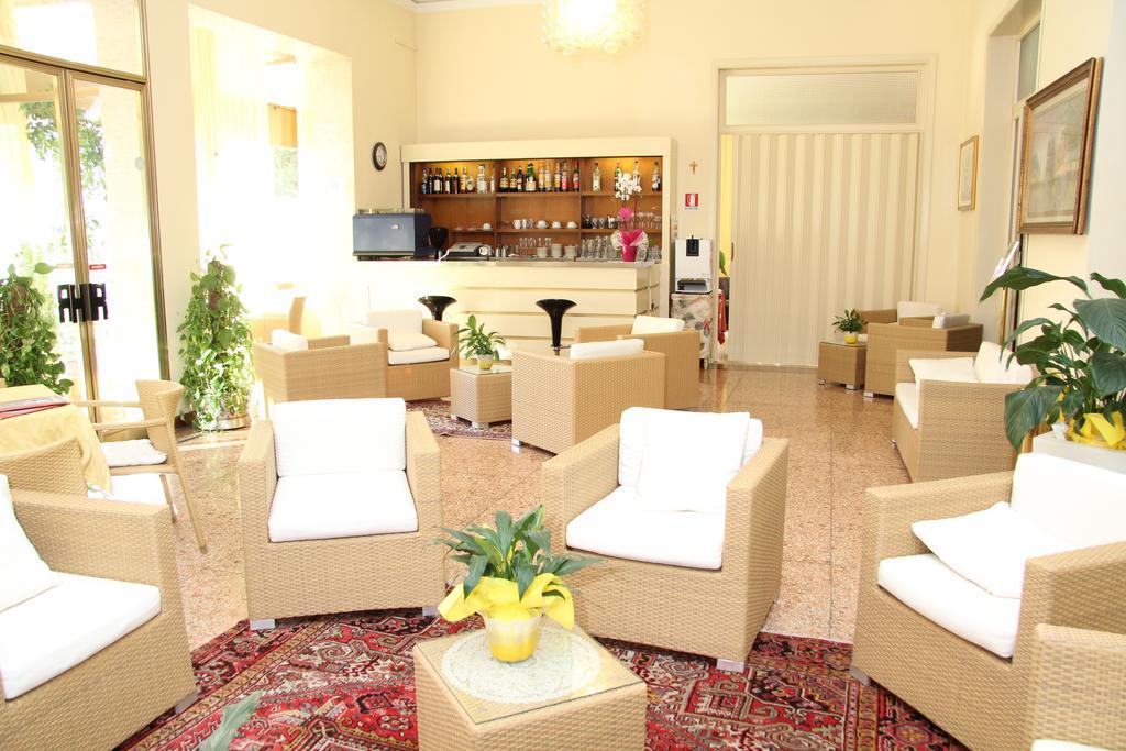 Hotel B&B Risorta Abano Terme Exterior foto